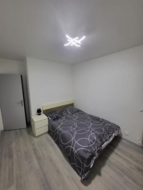 Chambre Neuve dans un logement partagé